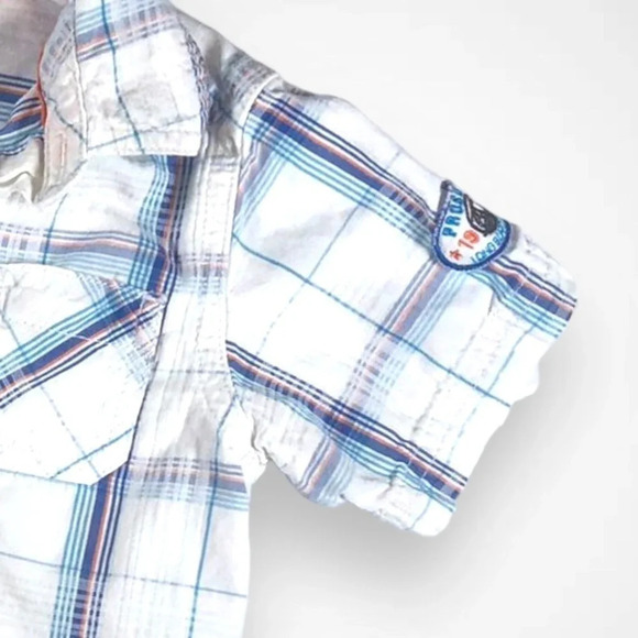 4/$20 Carter’s Short Sleeve Button Down Shirt - Picture 2 of 5